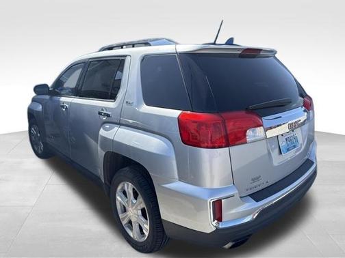 Quicksilver Metallic 2017 GMC Terrain SLT