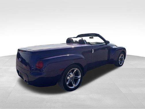 Ultra Violet Metallic 2004 Chevrolet SSR Base