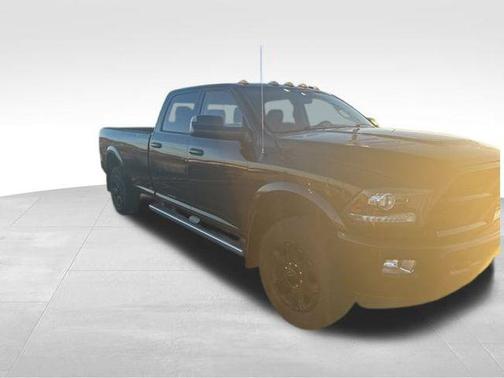 2014 RAM 3500 Laramie