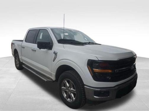 Oxford White 2024 Ford F-150 XLT