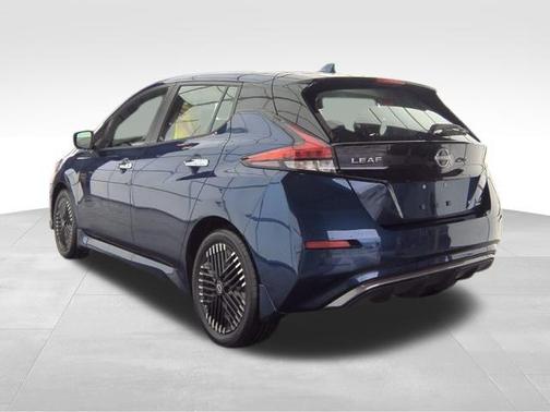 2024 Nissan Leaf SV PLUS