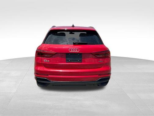2023 Audi Q3 Premium 45 TFSI S line quattro Tiptronic