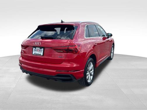 2023 Audi Q3 Premium 45 TFSI S line quattro Tiptronic