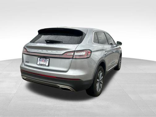 2022 Lincoln Nautilus Standard