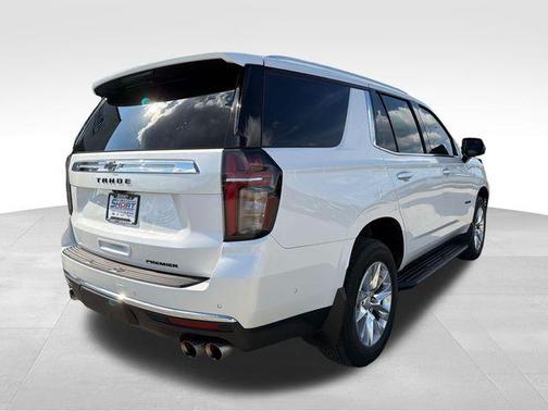 Iridescent Pearl Tricoat 2023 Chevrolet Tahoe Premier