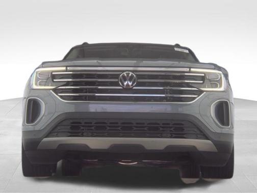 Gray 2025 Volkswagen Atlas 2.0T SE w/Technology 4MOTION