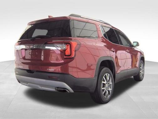 2023 GMC Acadia AWD SLT