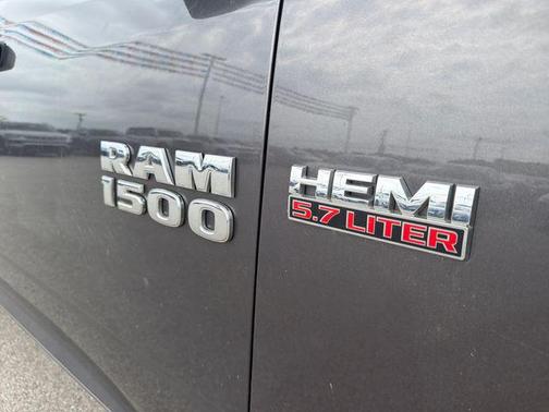 Granite Crystal Metallic Clearcoat 2016 RAM 1500 Tradesman/Express