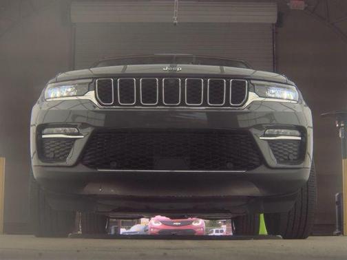 2022 Jeep Grand Cherokee 4xe Base