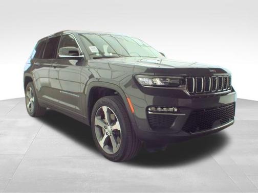 2022 Jeep Grand Cherokee 4xe Base
