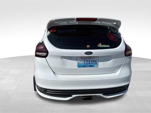 2016 Ford Focus ST 