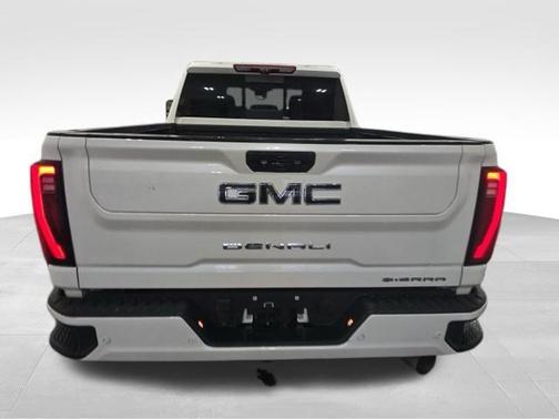 2024 GMC Sierra 2500 Denali Ultimate