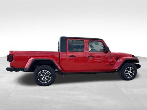 2024 Jeep Gladiator Sport S