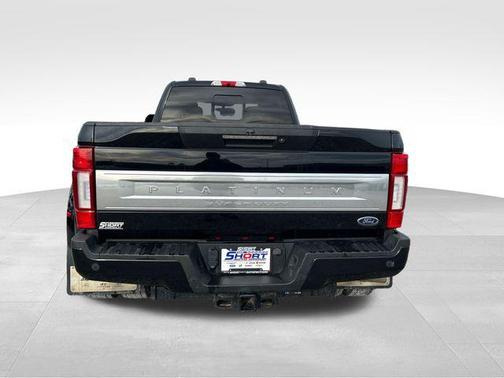 2022 Ford F-450 Platinum