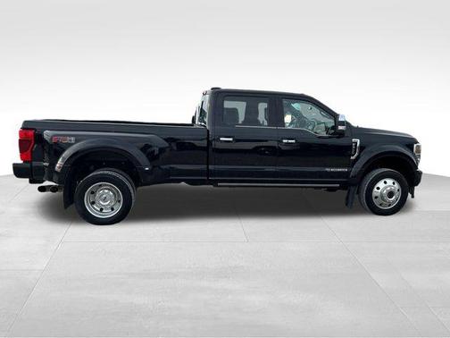 2022 Ford F-450 Platinum