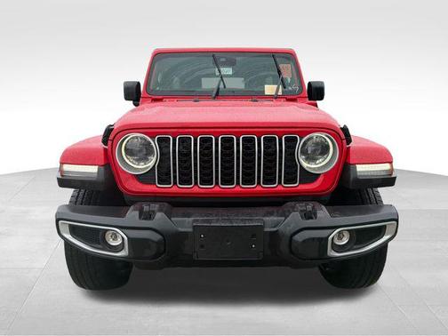 Firecracker Red Clearcoat 2025 Jeep Wrangler 4xe Sahara