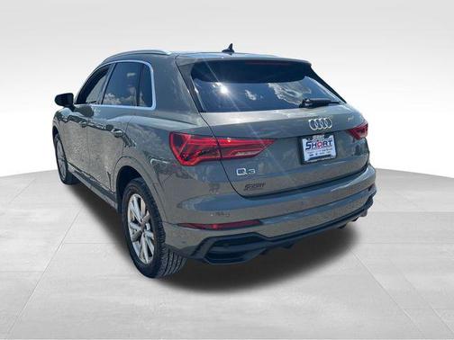 2021 Audi Q3 45 S line Premium