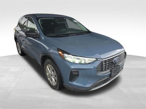 Vapor Blue Metallic 2024 Ford Escape Active