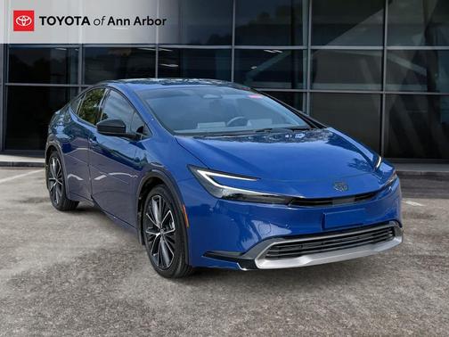 2024 Toyota Prius XLE