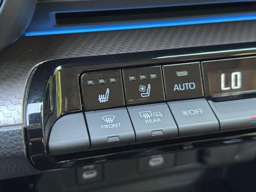 2023 Toyota Prius Limited