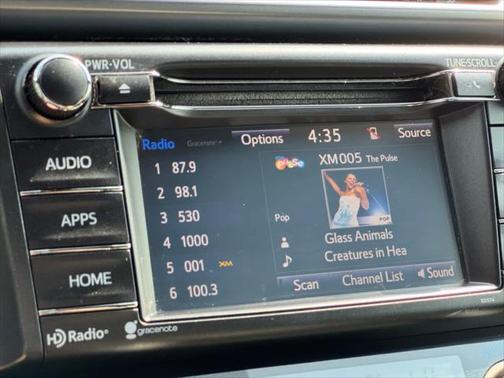 2018 Toyota RAV4 SE