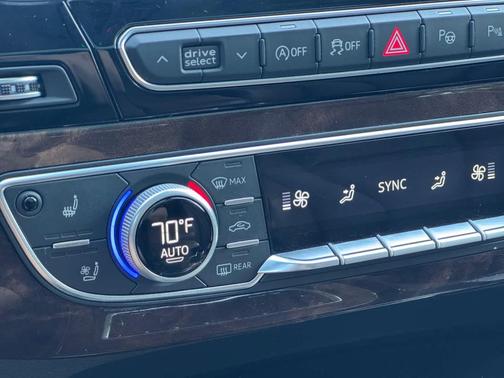 2019 Audi Q7 55 Premium Plus