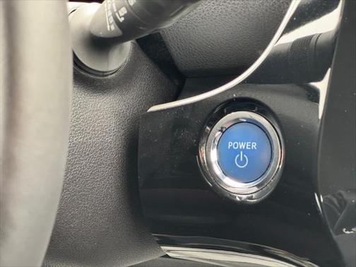 2020 Toyota Prius XLE
