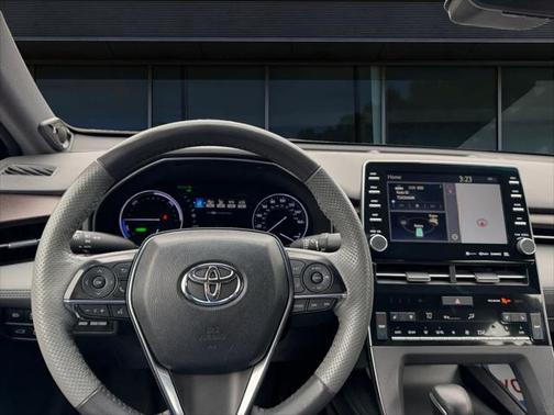 2019 Toyota Avalon Hybrid Limited