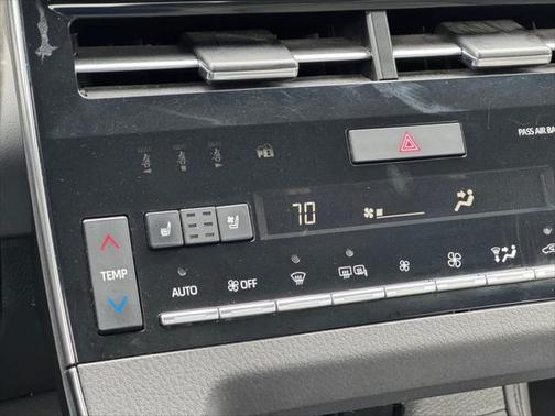 2019 Toyota Avalon Hybrid Limited