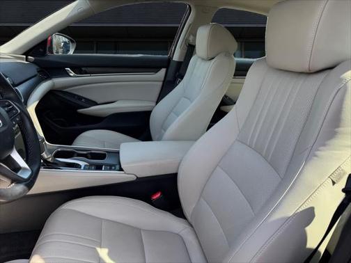2022 Honda Accord EX-L 1.5T