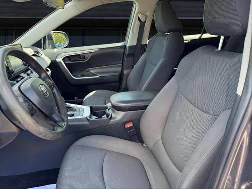 2019 Toyota RAV4 Hybrid LE