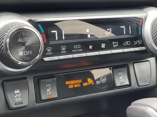 2021 Toyota RAV4 Hybrid SE