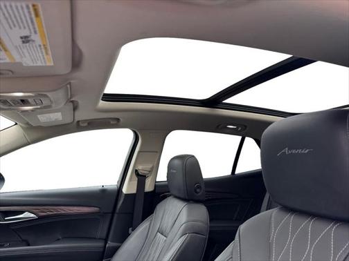 2021 Buick Envision AWD Avenir