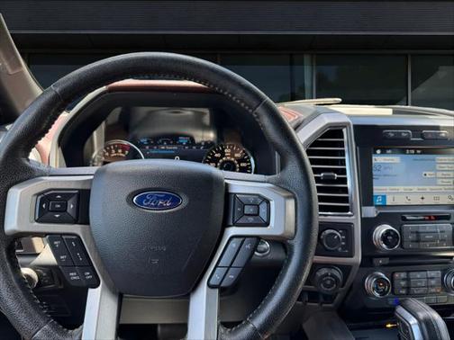 2016 Ford F-150 Platinum
