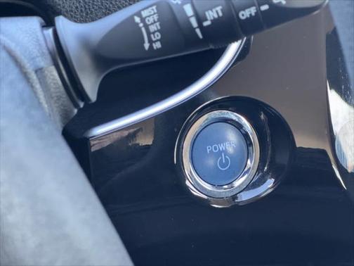 2022 Toyota Prius LE
