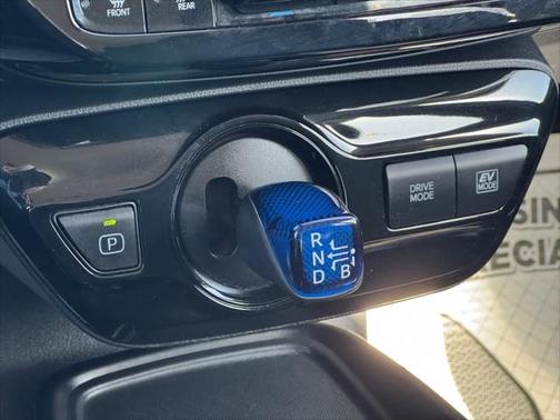 2022 Toyota Prius LE