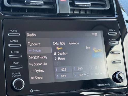2022 Toyota Prius LE