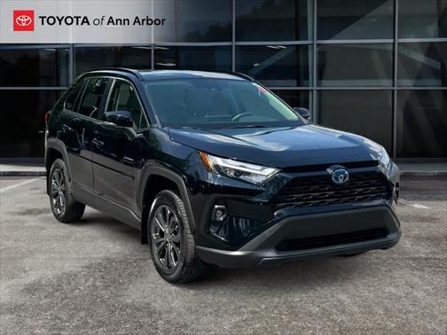 2023 Toyota RAV4 Hybrid XLE Premium