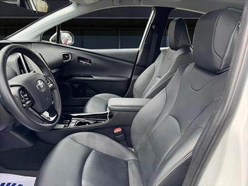 2022 Toyota Prius Prime XLE
