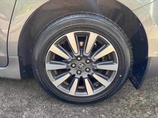 2018 Toyota Sienna XLE