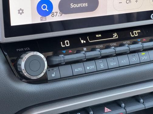2023 Toyota Sequoia SR5
