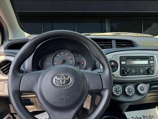 2012 Toyota Yaris L