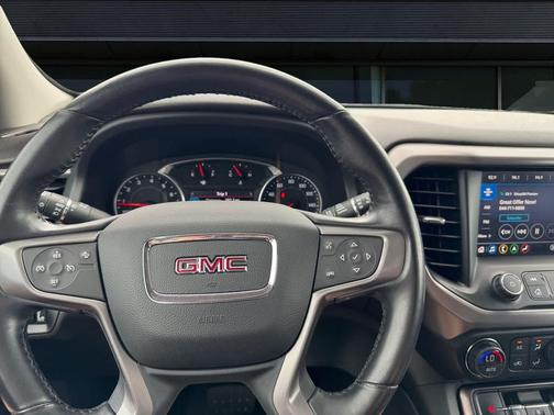 2021 GMC Acadia AWD AT4