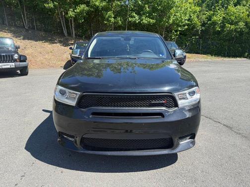 DB Black Crystal Clearcoat 2019 Dodge Durango SXT