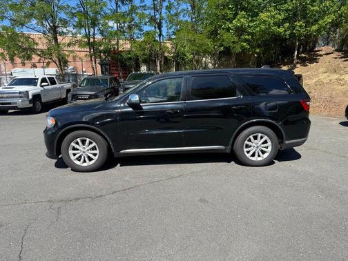 DB Black Crystal Clearcoat 2019 Dodge Durango SXT