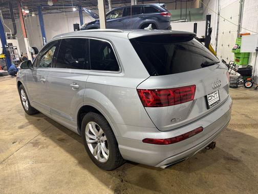 2018 Audi Q7 2.0T Premium Plus