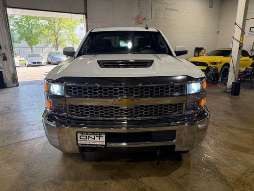 Summit White 2019 Chevrolet Silverado 2500 LT