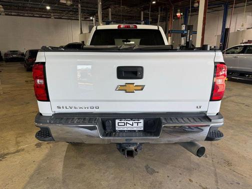 Summit White 2019 Chevrolet Silverado 2500 LT