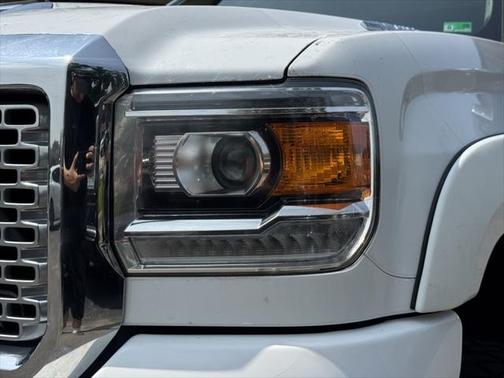 2017 GMC Sierra 3500 Denali