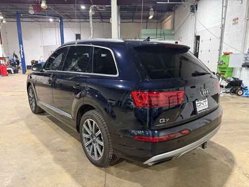 2017 Audi Q7 3.0T Prestige
